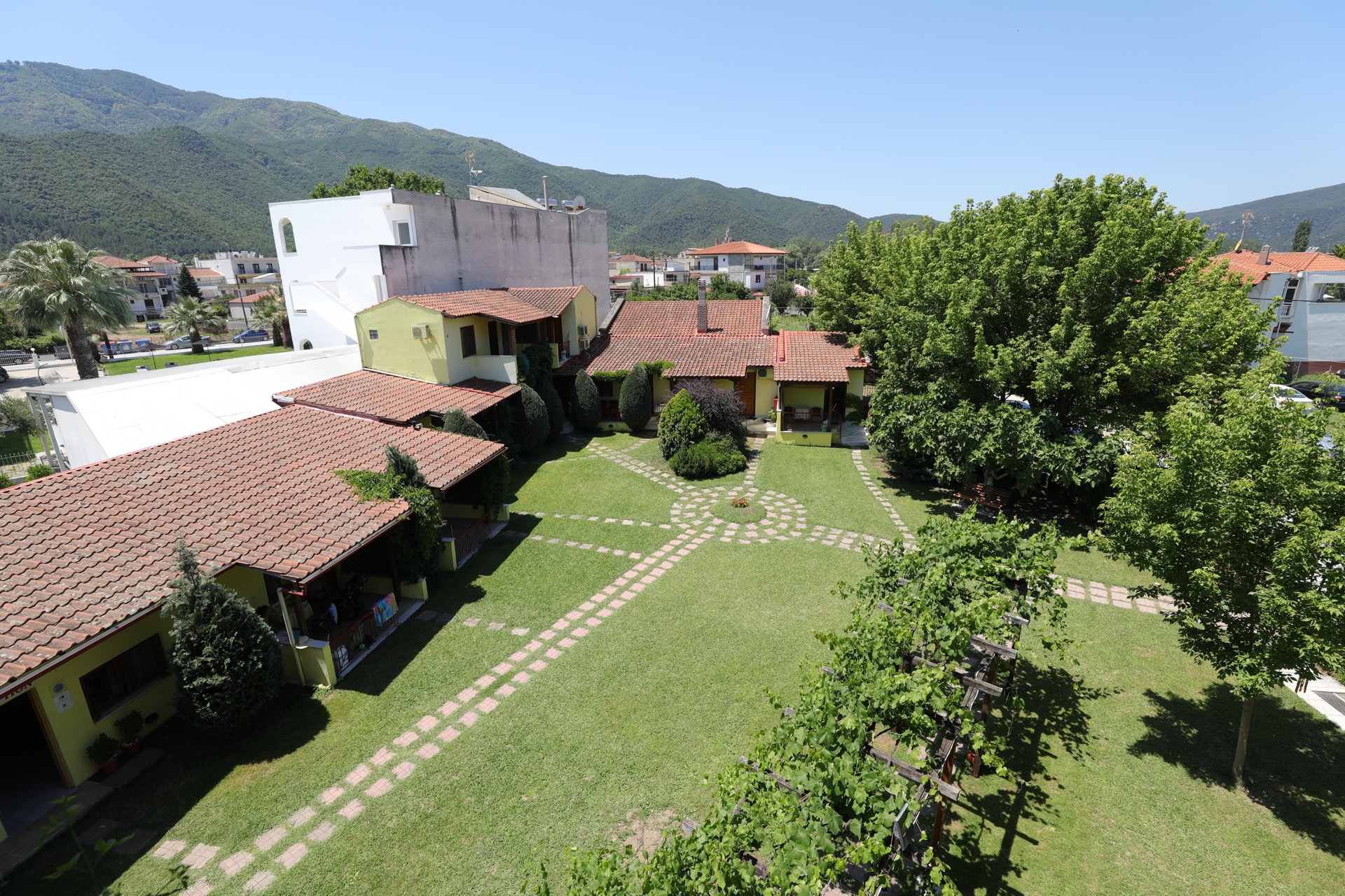 rent stavros thessalonikis lotos apartments